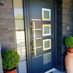 Gümüş Detay Siyah Villa Kapısı ÇK0120
