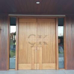 Ahşap Geniş Villa Kapısı ÇK0189