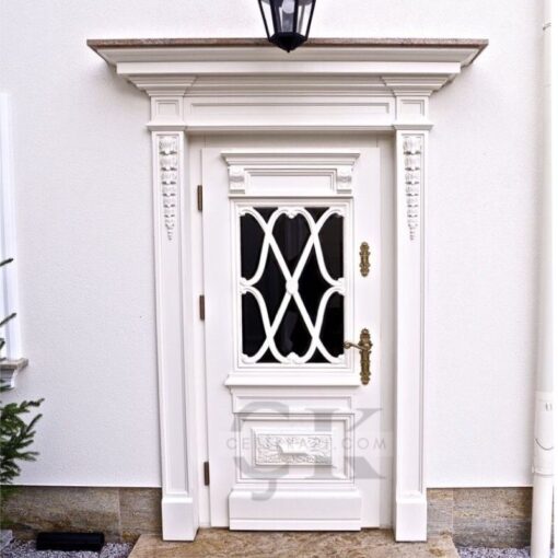 Beyaz Villa Kapısı ÇK0227