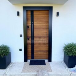 Siyah Çerçeve Detay Ahşap Villa Kapısı ÇK0078