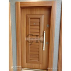Gümüş Kulplu Ahşap Daire Kapısı ÇK0624