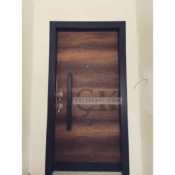 Siyah Çerçeveli Kahve Daire Kapısı ÇK0616