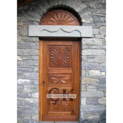 Kabartmalı Oval Ahşap Kapı ÇK2034