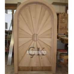 Oymalı Açık Renk Oval Ahşap Kapı ÇK2043